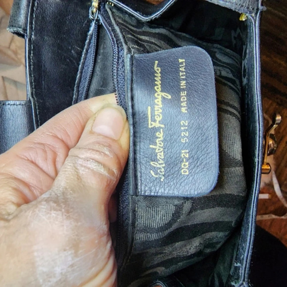 Vintage Salvatore Ferragamo‎  Black bag - Picture 5 of 14